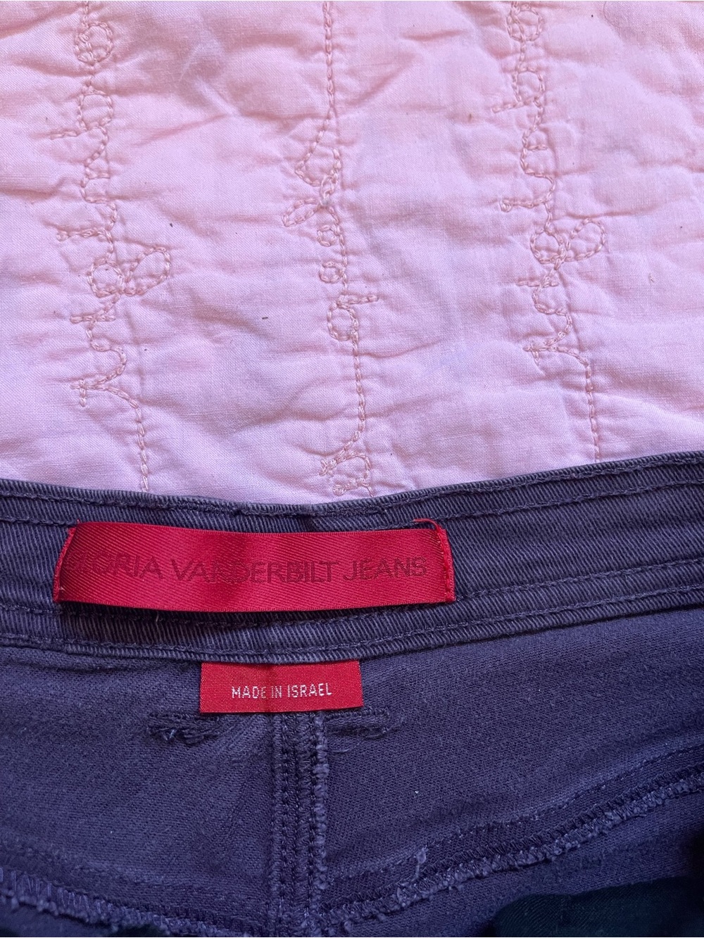 Gloria Vanderbilt women’s purple jeans